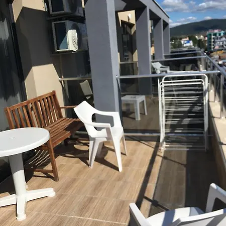 Апартамент Vila Mariya Holiday