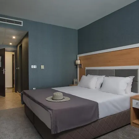 Vila Mariya Holiday Апартамент *